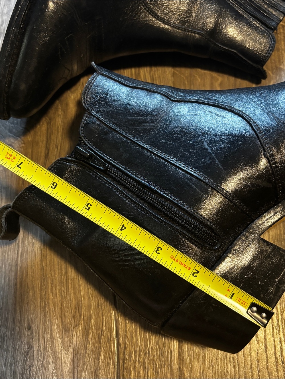 Donato Marrone Leather Heeled Boots View 5